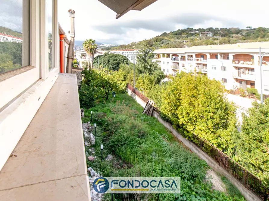 Immagine 25 di Villa in vendita  in Via Sant'eustachio 51 a Salerno