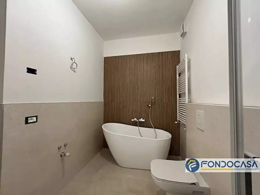 Immagine 13 di Appartamento in vendita  a Palazzolo Sull'oglio