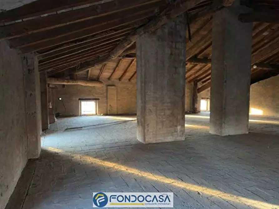 Immagine 16 di Appartamento in vendita  a Maclodio