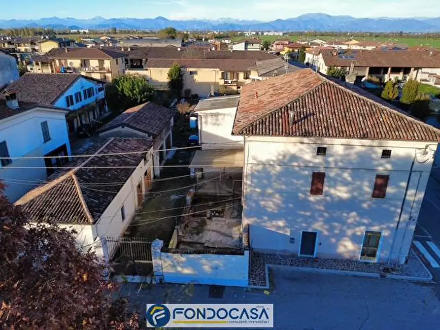 Immagine 2 di Appartamento in vendita  a Maclodio