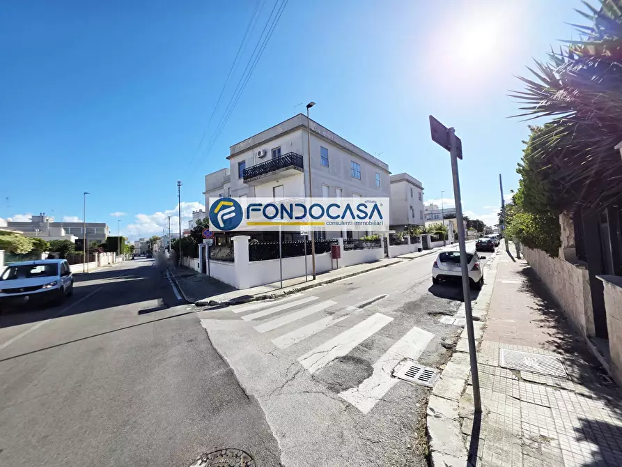 Immagine 2 di Appartamento in vendita  in Via Umberto maddalena 26 a Brindisi
