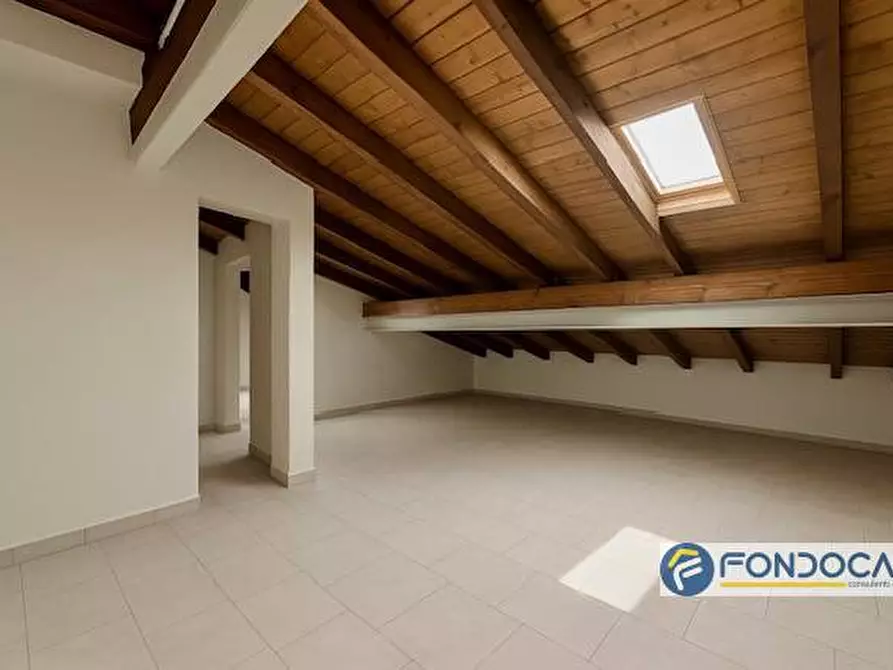 Immagine 18 di Appartamento in vendita  a Palazzolo Sull'oglio