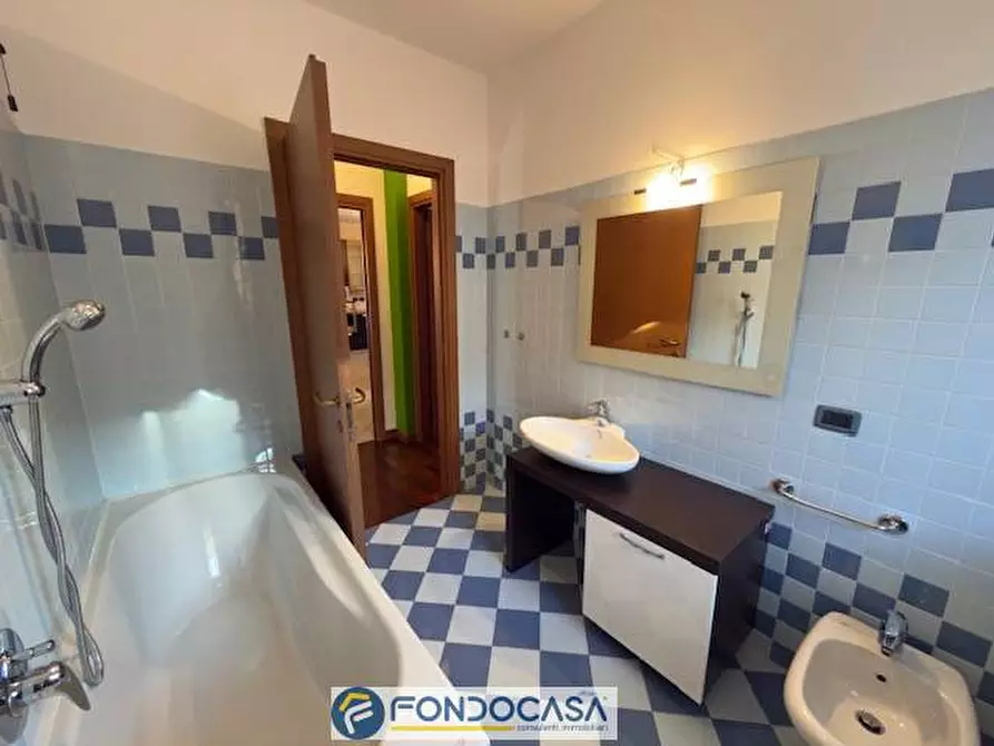 Immagine 21 di Appartamento in vendita  a Bergamo