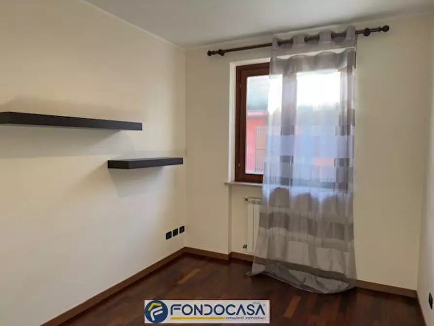 Immagine 17 di Appartamento in vendita  a Bergamo