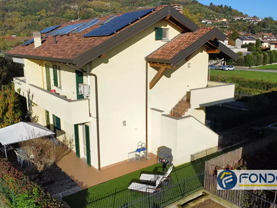 Immagine 2 di Appartamento in vendita  a Castelli Calepio