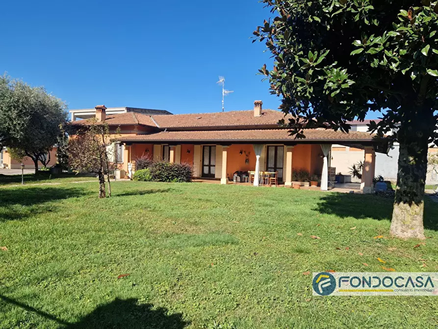 Immagine 6 di Villa in vendita  in VIA GHIDONI 46 a Ospitaletto