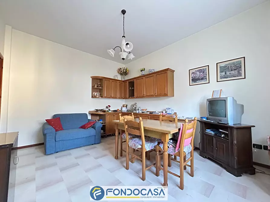 Immagine 4 di Appartamento in vendita  a Rovato