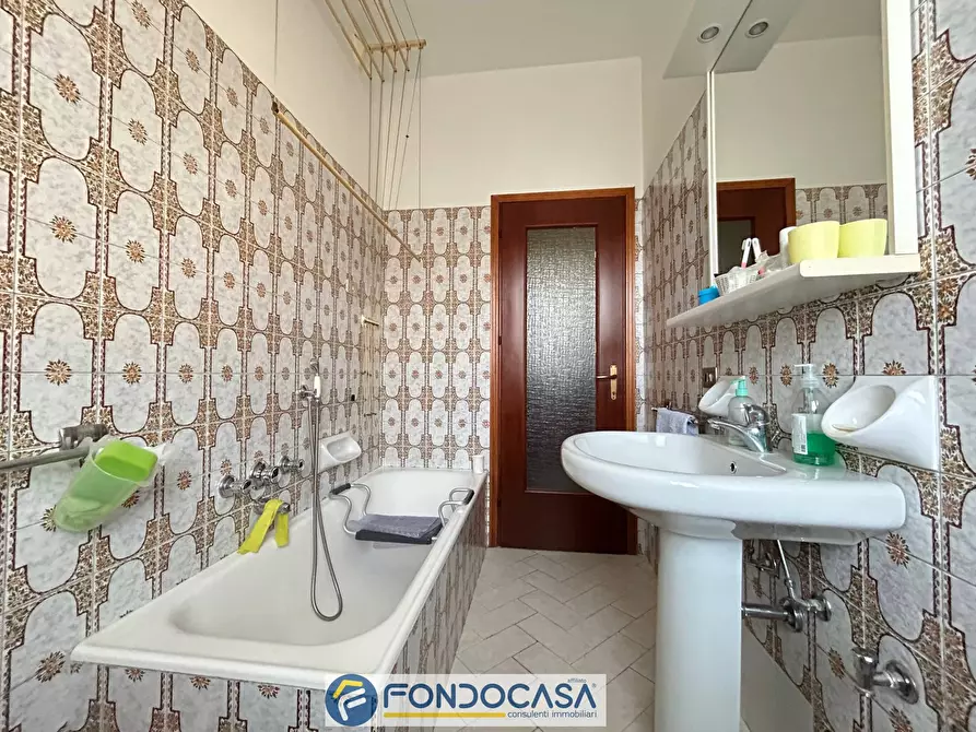 Immagine 17 di Appartamento in vendita  a Rovato