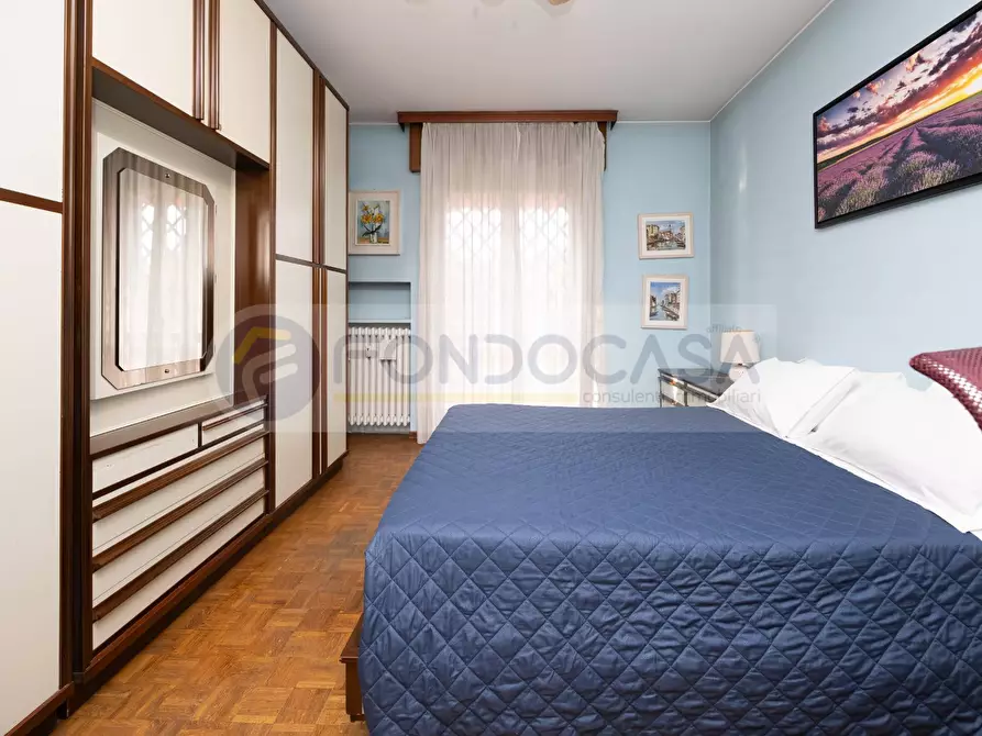 Immagine 11 di Appartamento in vendita  in Via Padova 351 a Milano