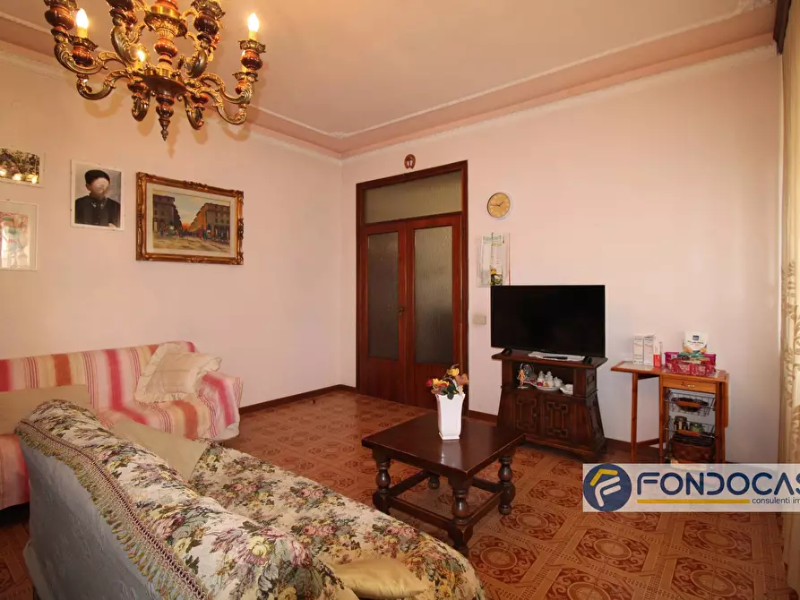 Immagine 5 di Appartamento in vendita  in Via Vittorio Veneto a Pontedera