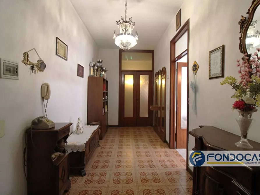 Immagine 11 di Appartamento in vendita  in Via Vittorio Veneto a Pontedera