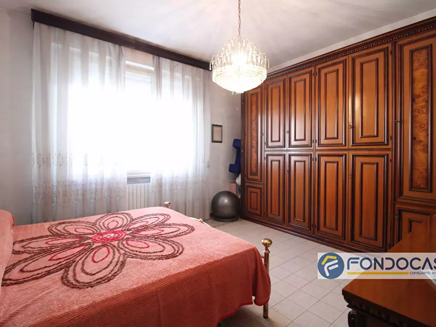 Immagine 30 di Appartamento in vendita  in Via Vittorio Veneto a Pontedera