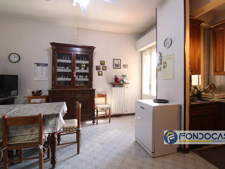 Immagine 13 di Appartamento in vendita  in Via Vittorio Veneto a Pontedera