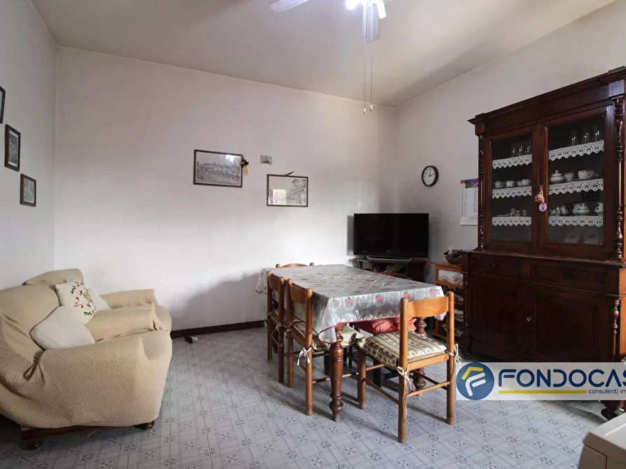 Immagine 17 di Appartamento in vendita  in Via Vittorio Veneto a Pontedera