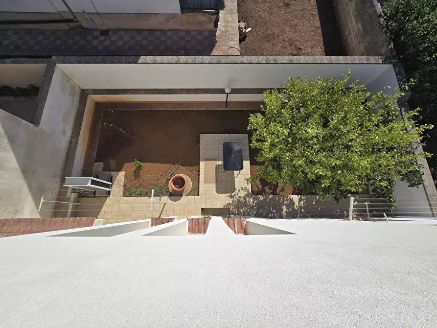 Immagine 9 di Villa in vendita  in via marche 24 a Avetrana