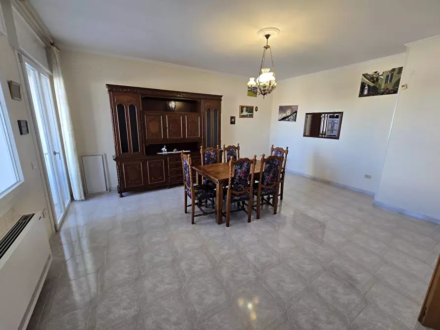 Immagine 30 di Villa in vendita  in via marche 24 a Avetrana