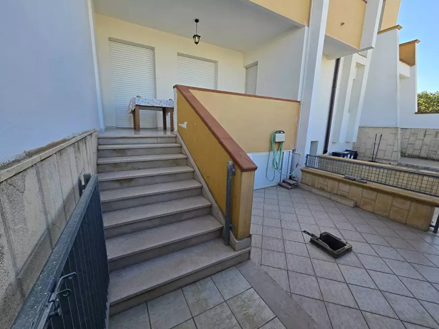 Immagine 42 di Villa in vendita  in via marche 24 a Avetrana