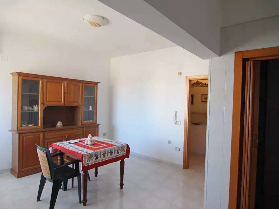 Immagine 56 di Villa in vendita  in via marche 24 a Avetrana