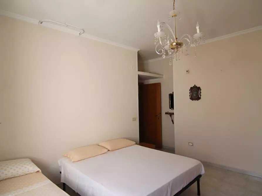 Immagine 69 di Villa in vendita  in via marche 24 a Avetrana