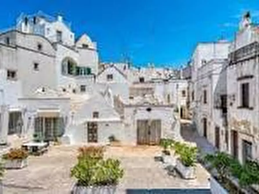 Immagine 1 di Terreno residenziale in vendita  in VIA PARETONE MASSERIE CASEDDE VECCHIE a Martina Franca