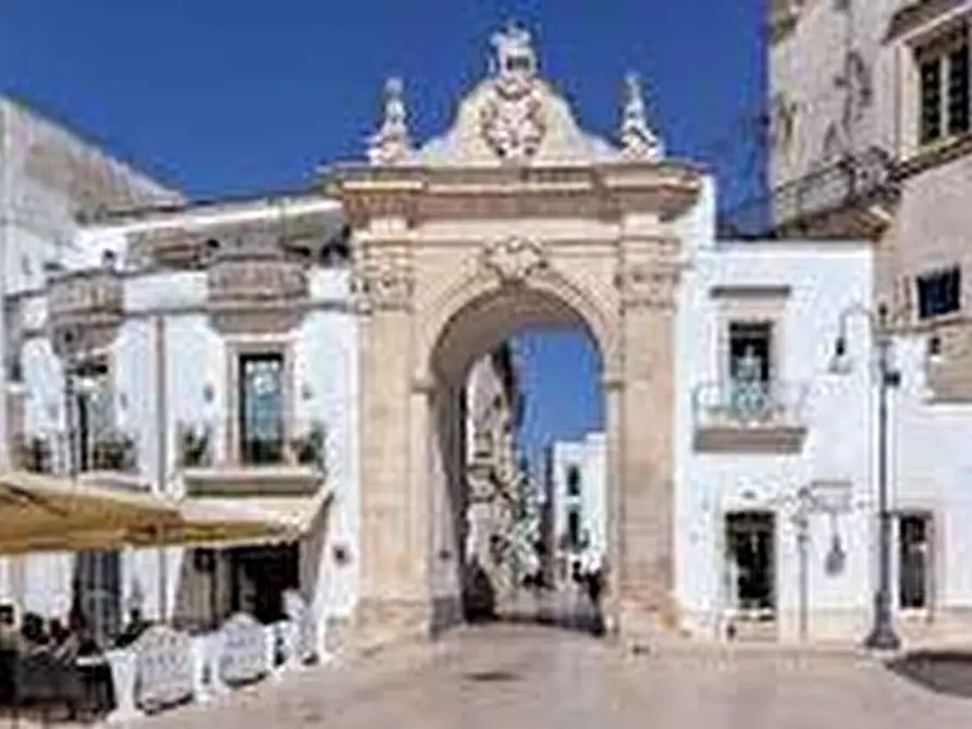 Immagine 2 di Terreno residenziale in vendita  in VIA PARETONE MASSERIE CASEDDE VECCHIE a Martina Franca