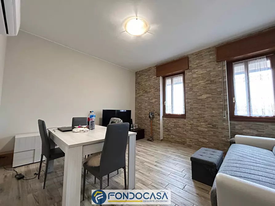 Immagine 6 di Appartamento in vendita  a Treviglio