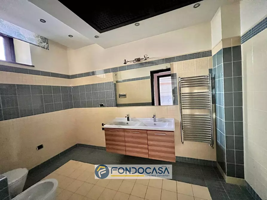 Immagine 4 di Villa in vendita  in via santa caterina da siena 6 a Giugliano In Campania