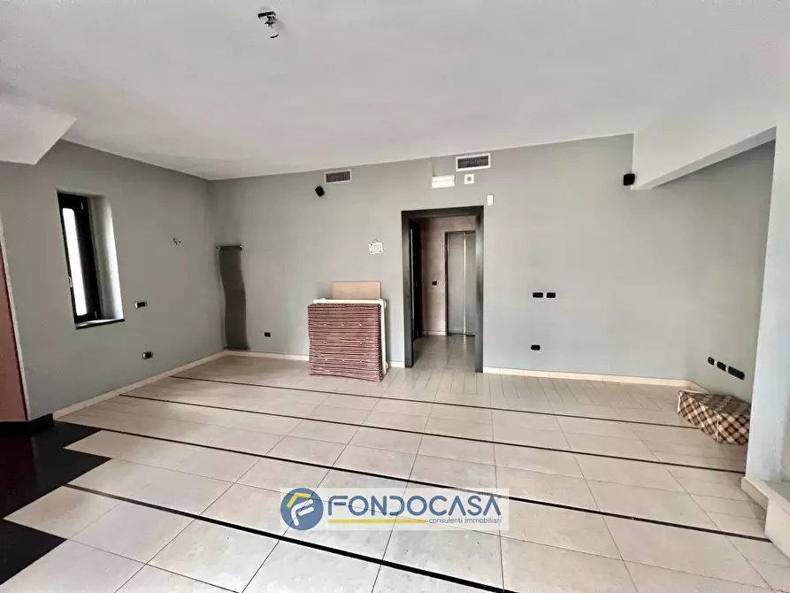 Immagine 11 di Villa in vendita  in via santa caterina da siena 6 a Giugliano In Campania