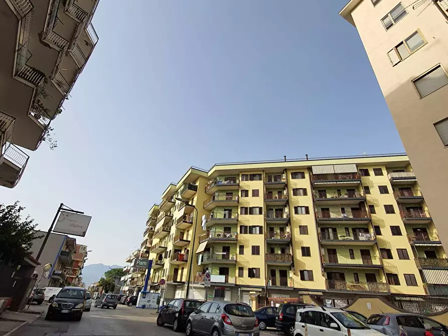 Immagine 1 di Box auto in vendita  a Marigliano