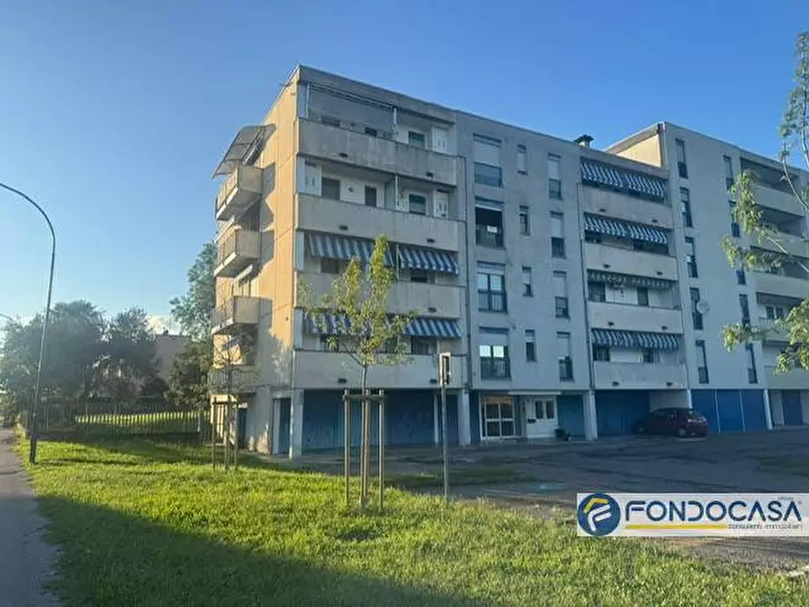 Immagine 2 di Appartamento in vendita  a Palazzolo Sull'oglio