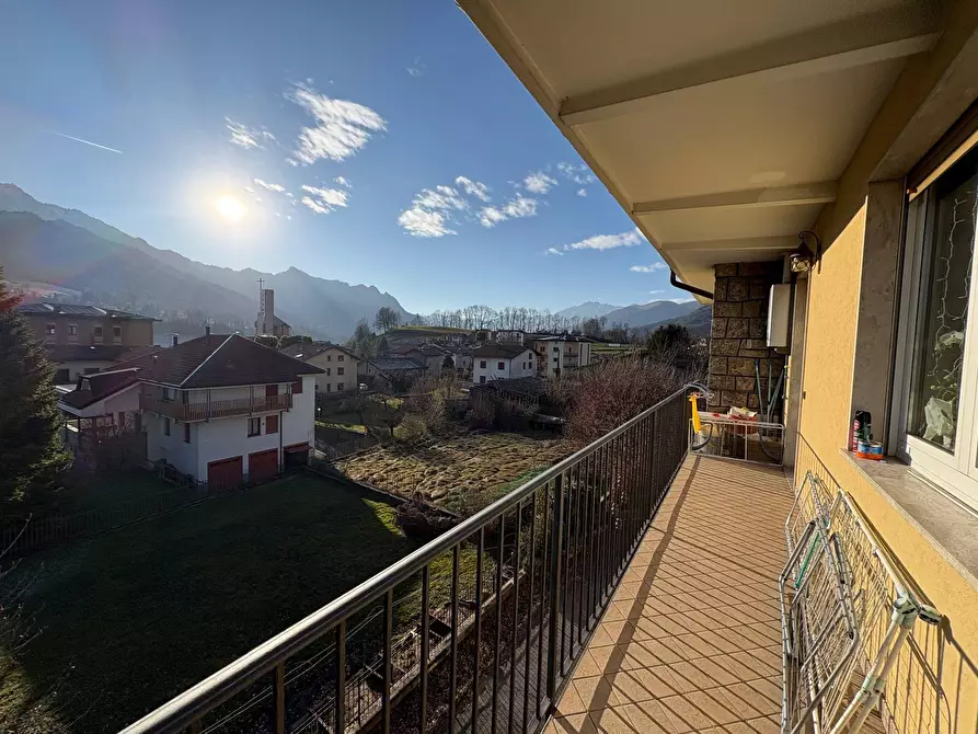 Immagine 2 di Appartamento in vendita  in viale Europa 20 a Clusone