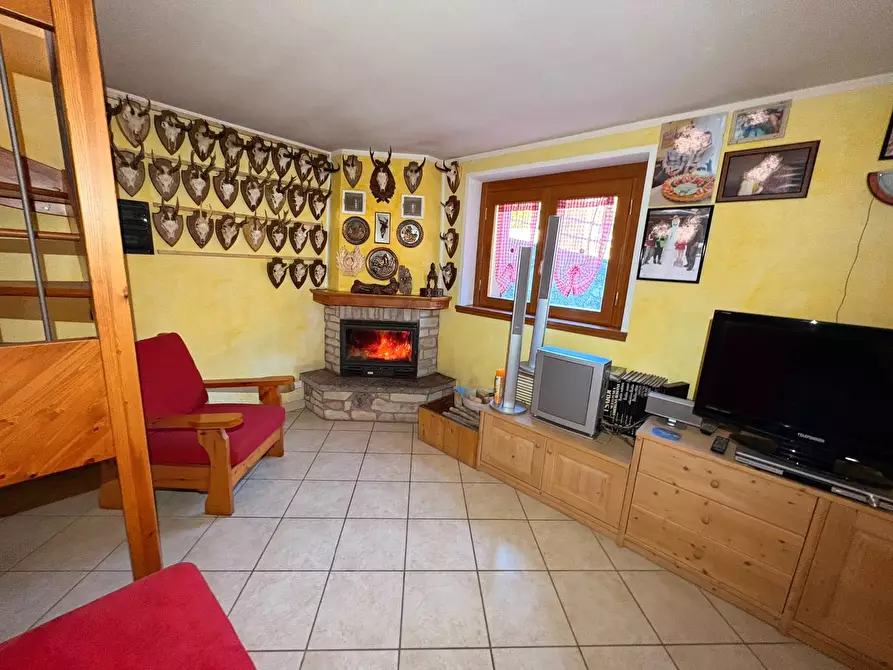 Immagine 5 di Casa semindipendente in vendita  in Via Romentarek a Ardesio