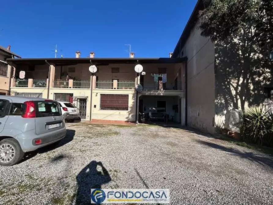 Immagine 13 di Appartamento in vendita  a Rovato