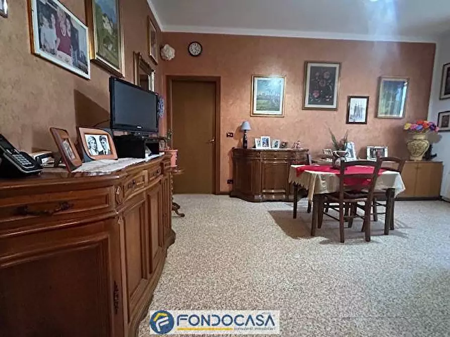 Immagine 2 di Appartamento in vendita  a Rovato