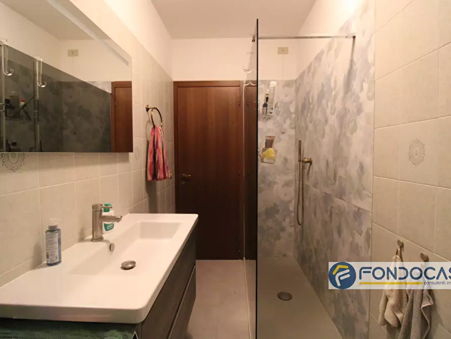 Immagine 21 di Appartamento in vendita  in Via Francesca a Montopoli In Val D'arno