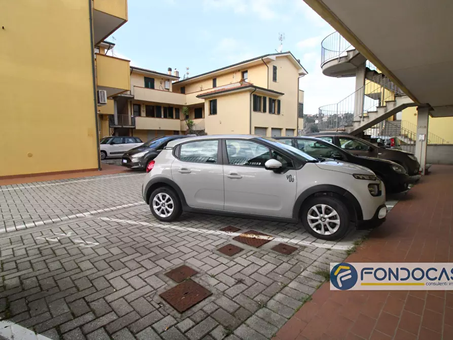 Immagine 25 di Appartamento in vendita  in Via Francesca a Montopoli In Val D'arno