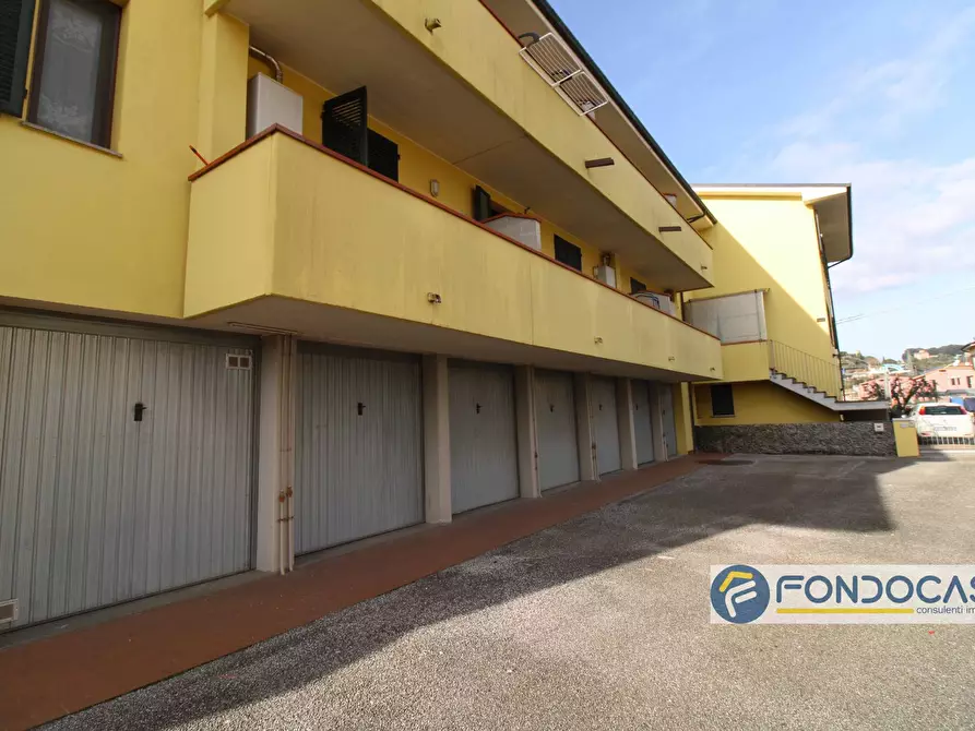 Immagine 23 di Appartamento in vendita  in Via Francesca a Montopoli In Val D'arno