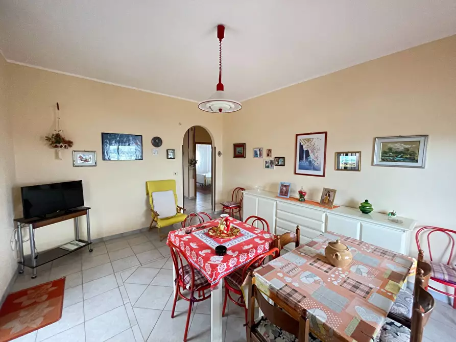 Immagine 2 di Appartamento in vendita  in Via Marche 32 a Arnesano