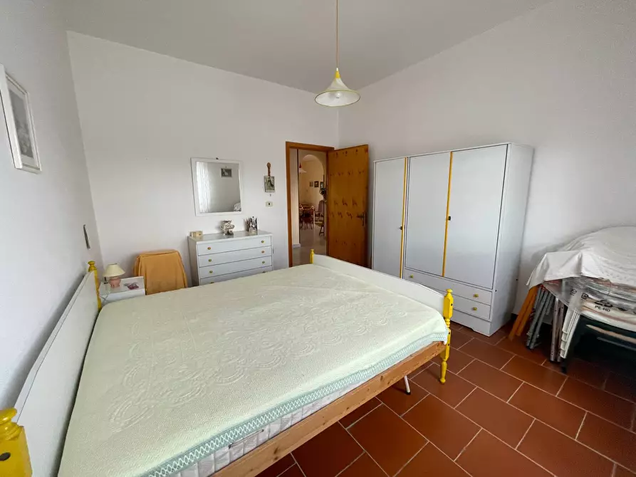 Immagine 19 di Appartamento in vendita  in Via Marche 32 a Arnesano