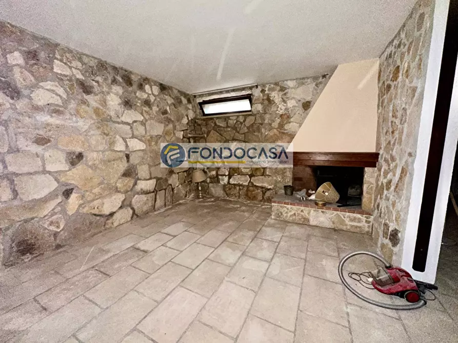 Immagine 5 di Magazzino in vendita  in Via dellAquilone 1A a Arnesano