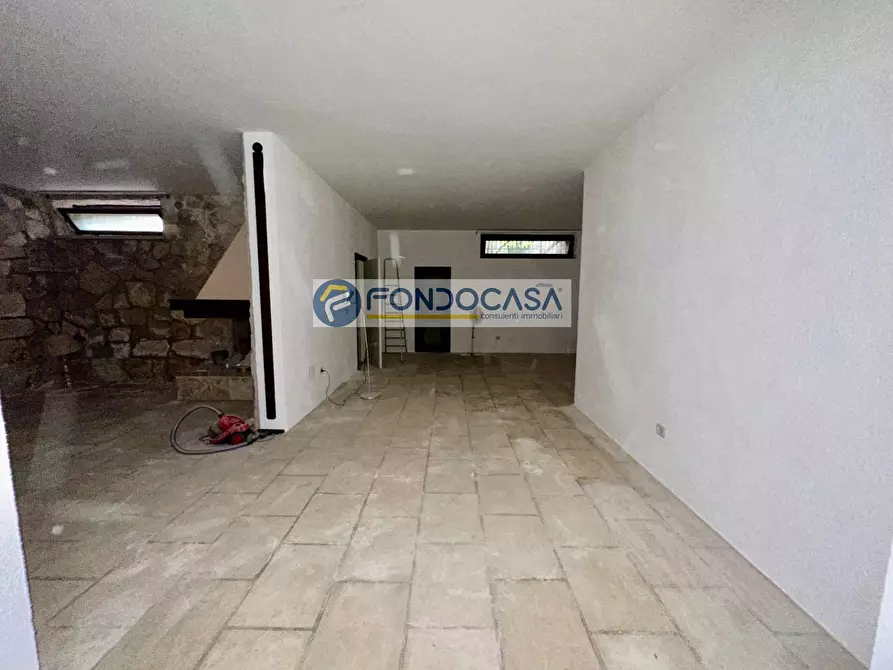 Immagine 3 di Magazzino in vendita  in Via dellAquilone 1A a Arnesano