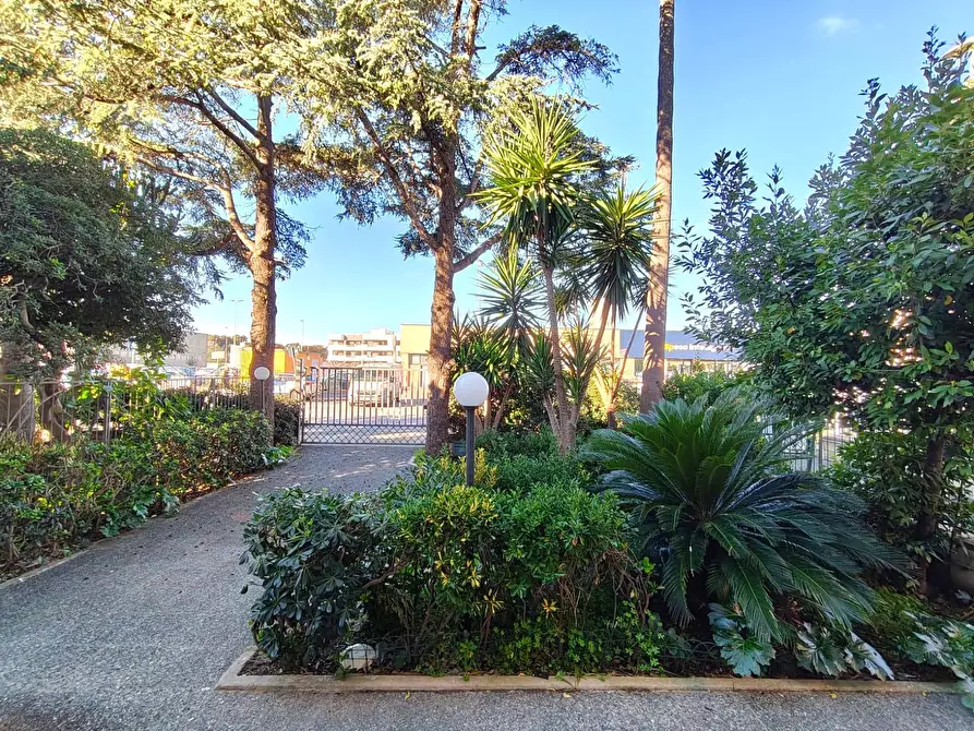 Immagine 3 di Casa semindipendente in vendita  in Via Lequile 84 a Lecce