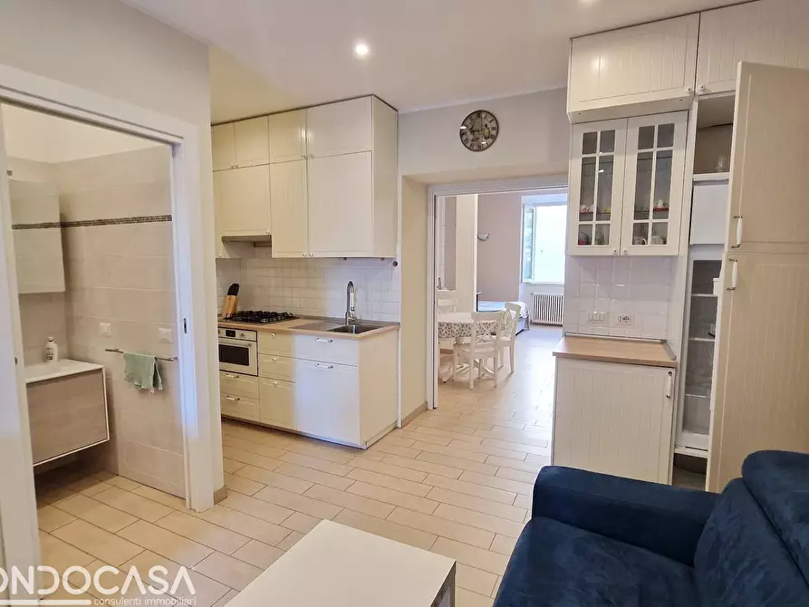 Immagine 8 di Appartamento in affitto  in via varesina 53 a Como