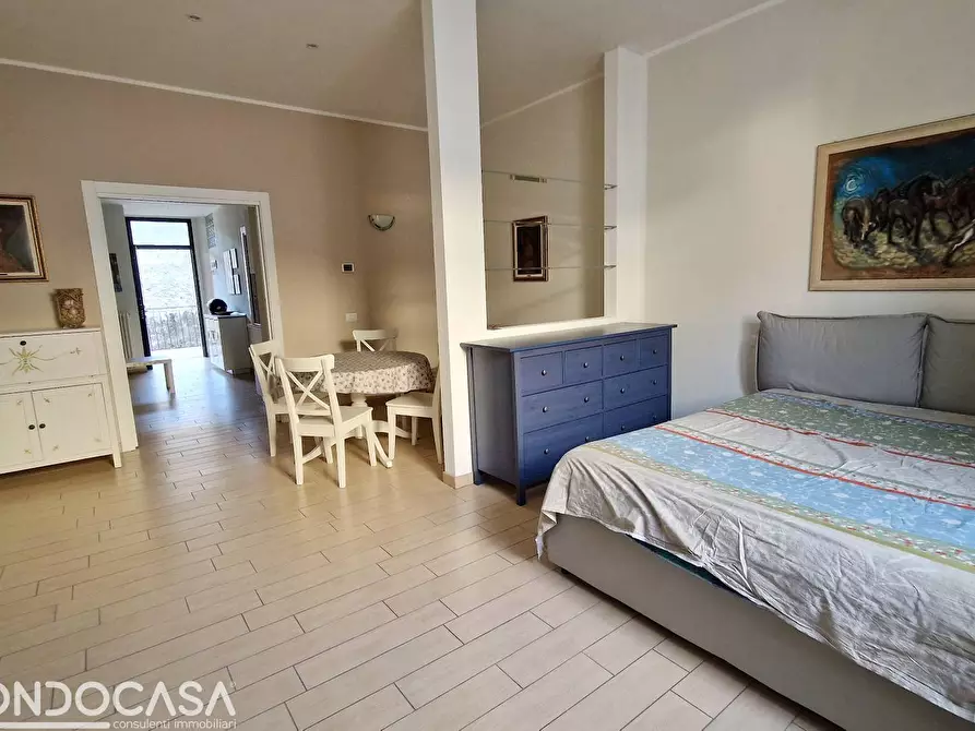 Immagine 10 di Appartamento in affitto  in via varesina 53 a Como