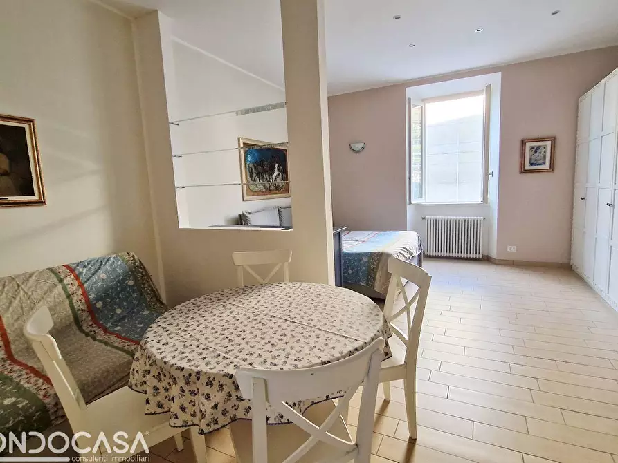 Immagine 12 di Appartamento in affitto  in via varesina 53 a Como