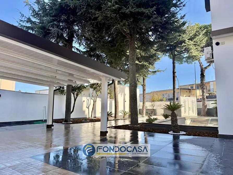 Immagine 14 di Ufficio in affitto  in Via Antonio Silvestre a Casandrino