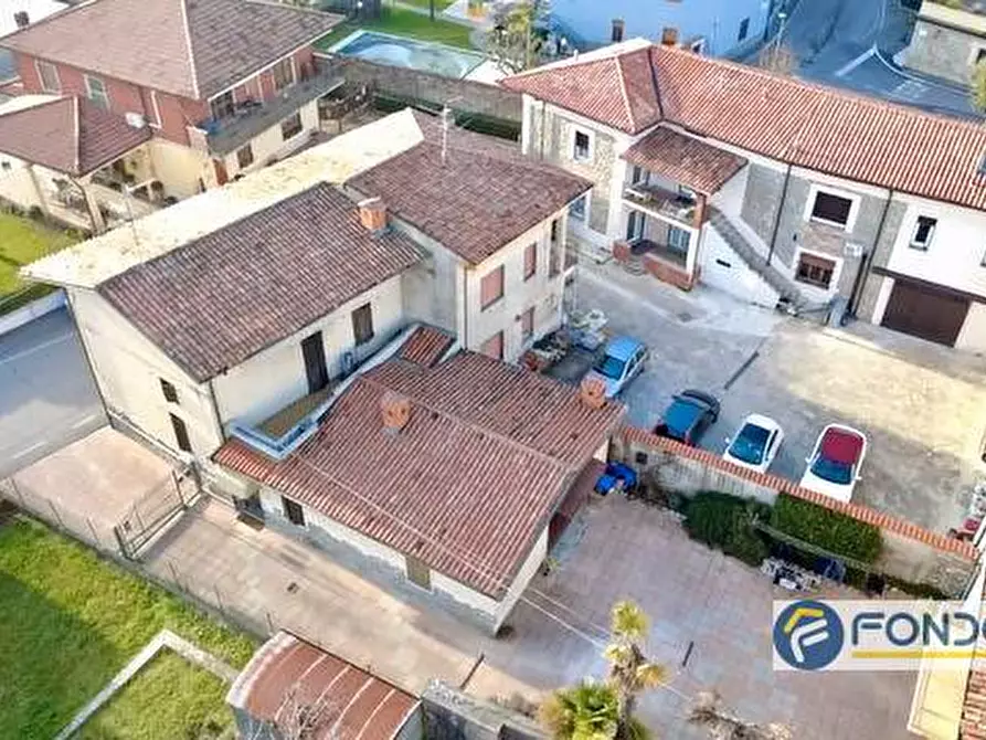 Immagine 1 di Villa in vendita  a Castelli Calepio