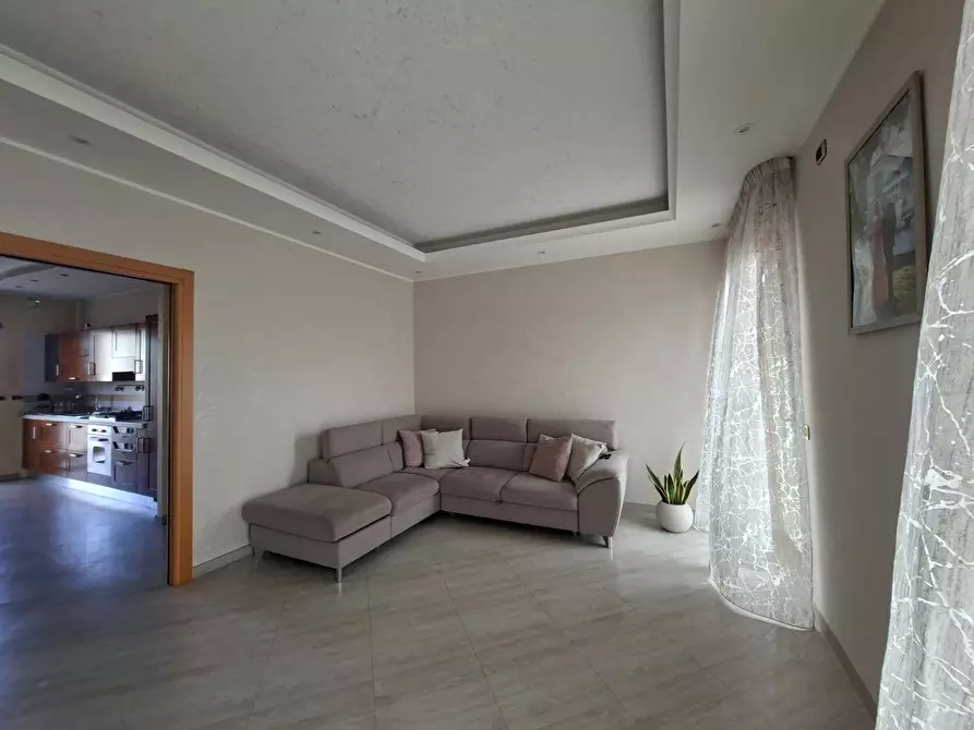 Immagine 2 di Appartamento in vendita  in via rocco scotellaro 11 a Avellino