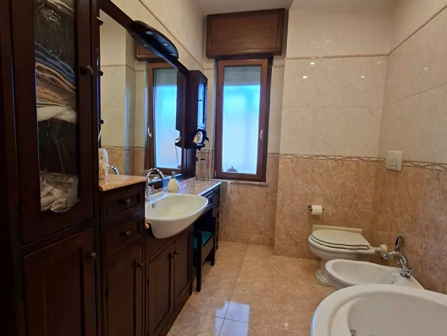 Immagine 9 di Appartamento in vendita  in via rocco scotellaro 11 a Avellino