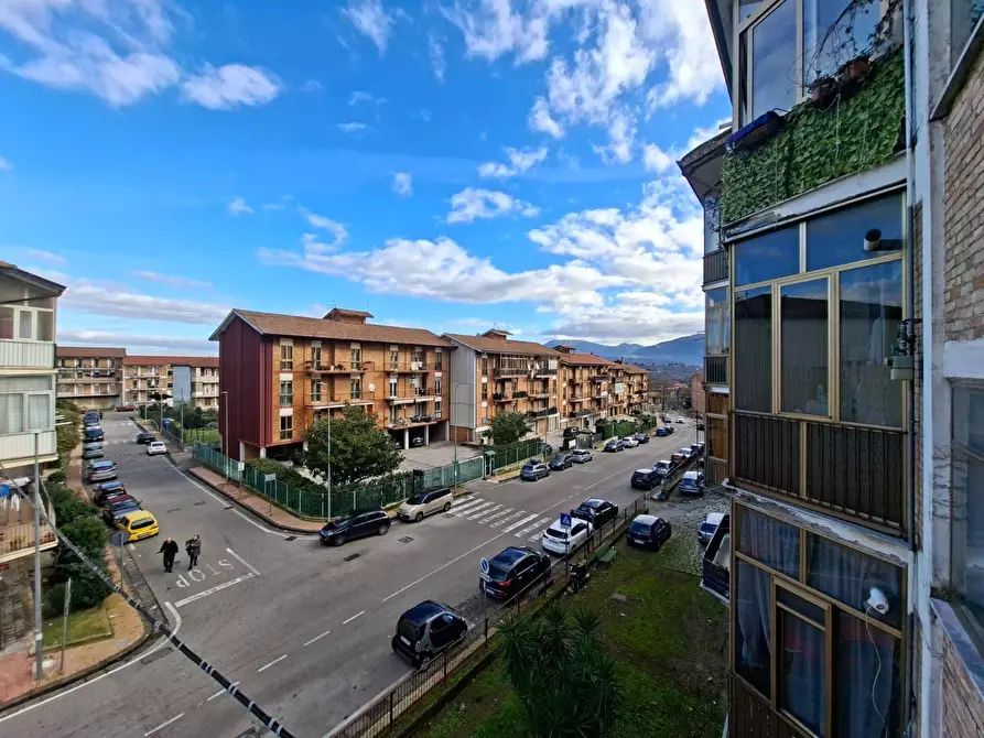 Immagine 12 di Appartamento in vendita  in via rocco scotellaro 11 a Avellino